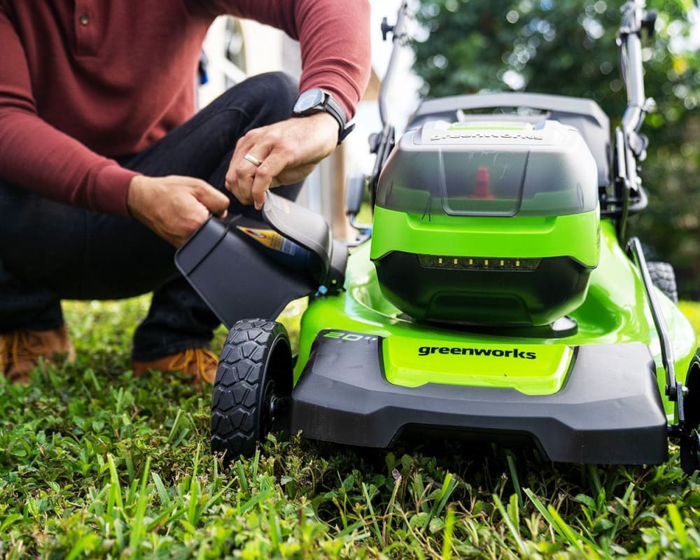 Best Brushless Lawn Mower 6 Professional Advantages